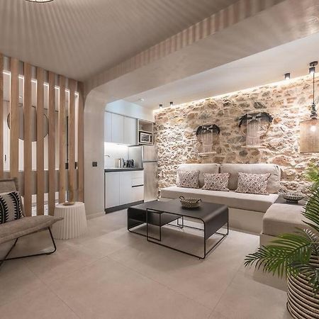 אתונה Apollonos 28 Luxury Suites מראה חיצוני תמונה