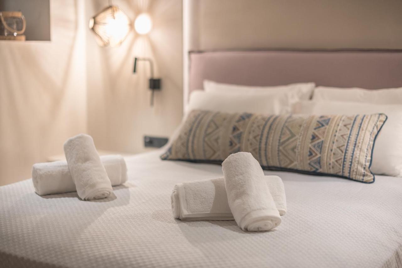 אתונה Apollonos 28 Luxury Suites מראה חיצוני תמונה