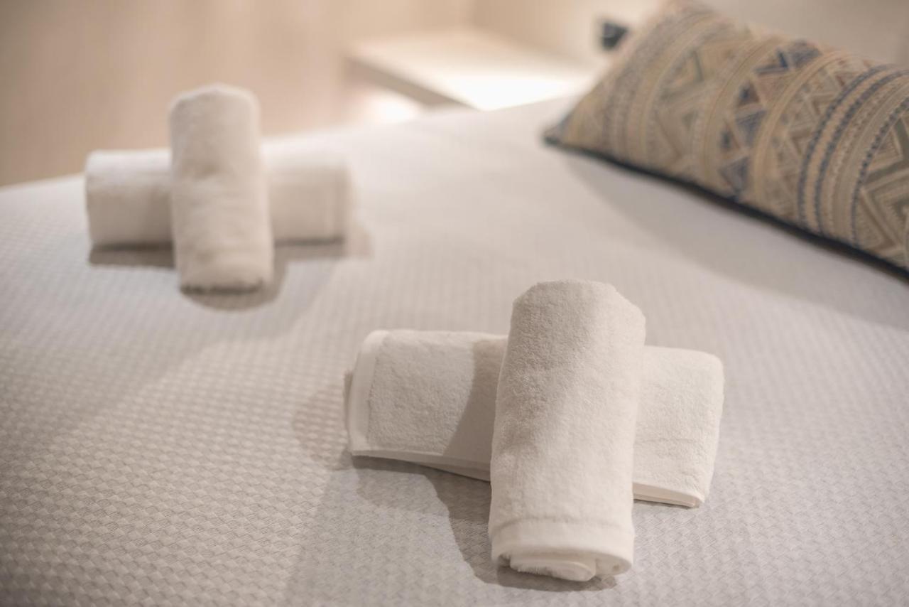 אתונה Apollonos 28 Luxury Suites מראה חיצוני תמונה