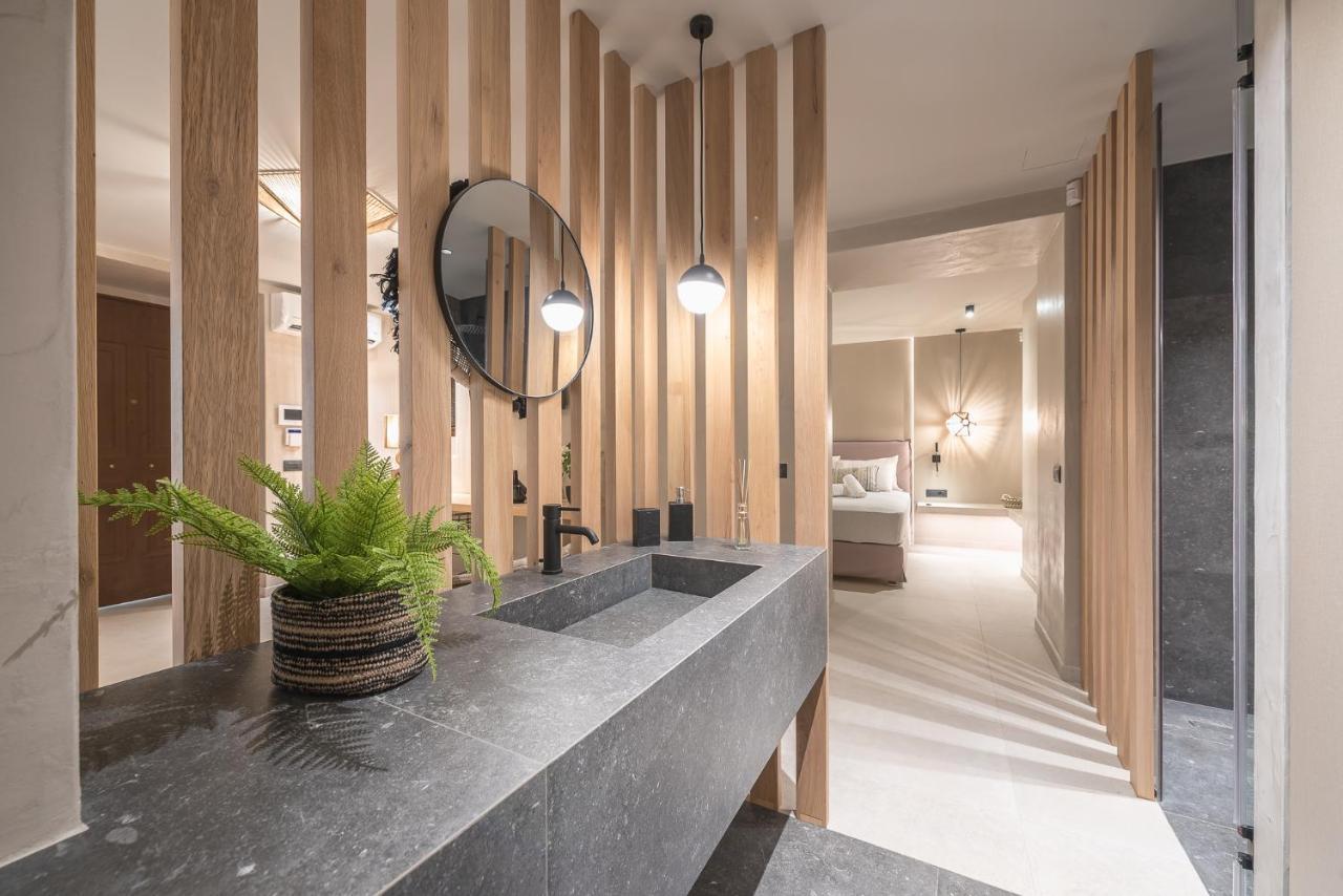 אתונה Apollonos 28 Luxury Suites מראה חיצוני תמונה