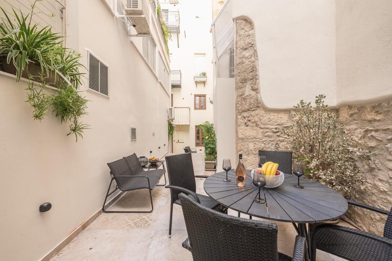 אתונה Apollonos 28 Luxury Suites מראה חיצוני תמונה