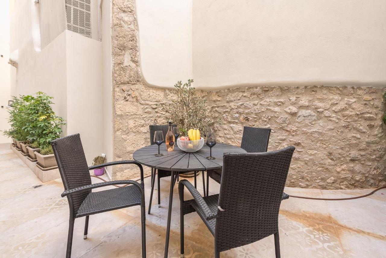 אתונה Apollonos 28 Luxury Suites מראה חיצוני תמונה